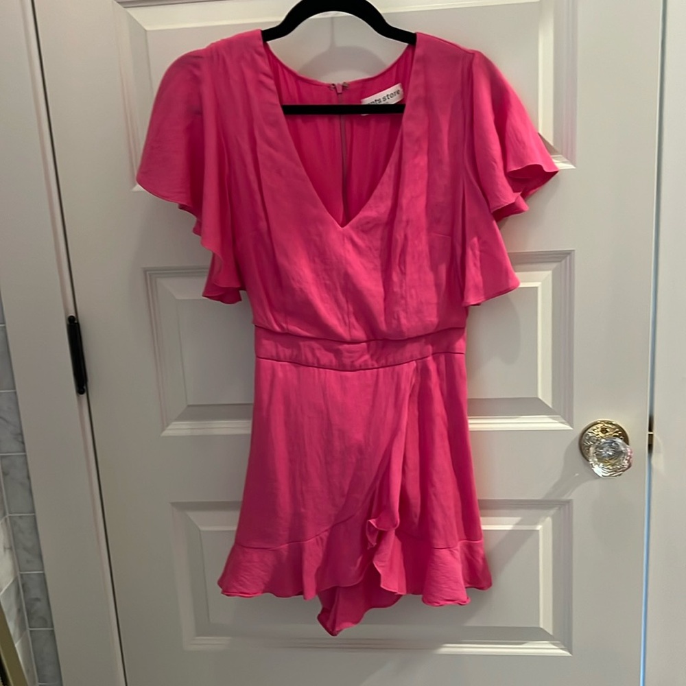 Pink Ruffle Romper- Pants Store- L